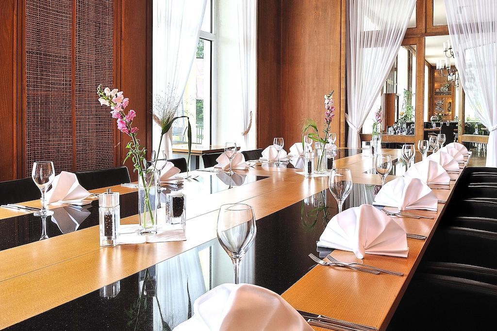 Kurhaus Am Burgsee Bad Salzungen Ngoại thất bức ảnh