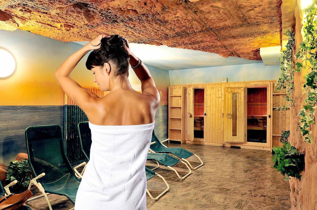 Kurhaus Am Burgsee Bad Salzungen Ngoại thất bức ảnh